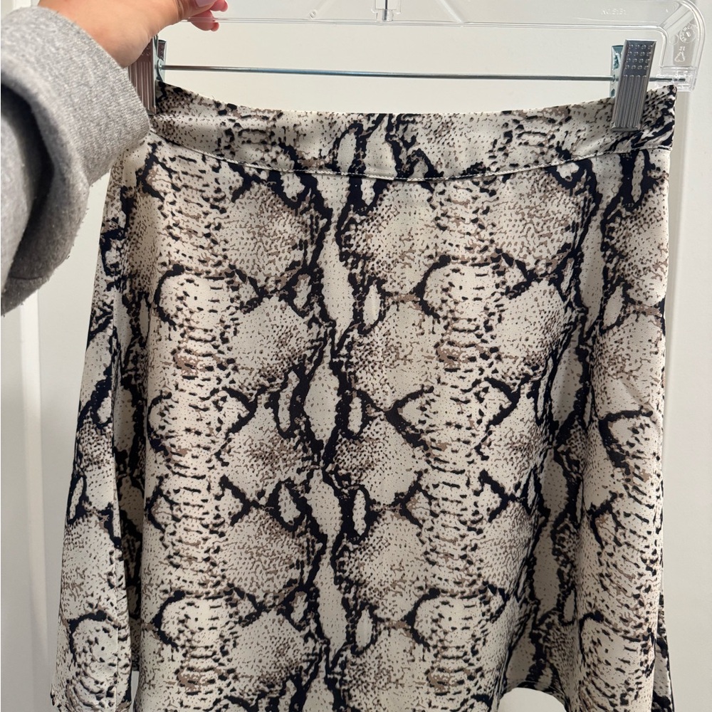 Stylish Snake Print Skirt